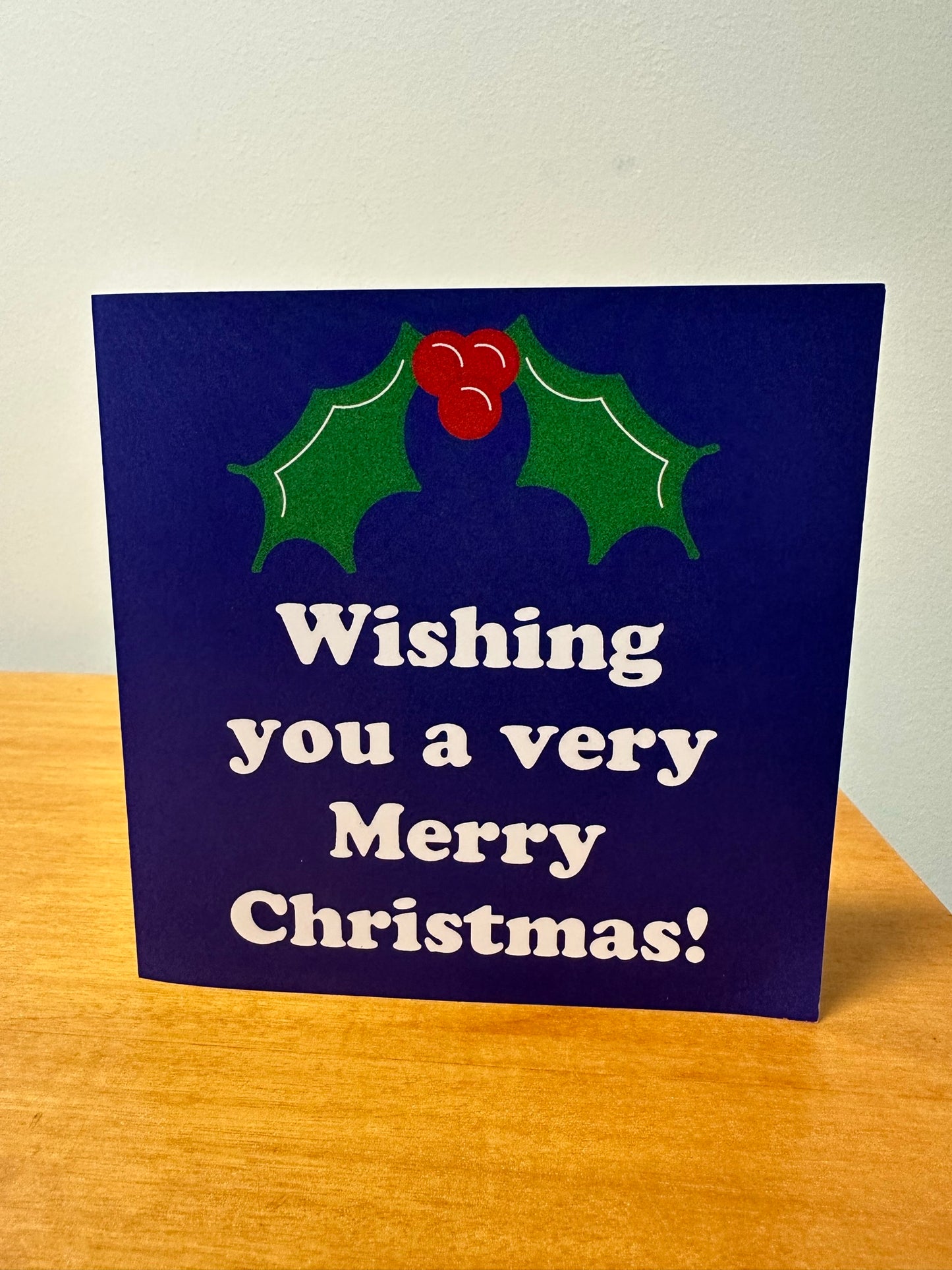'Wishing you a very Merry Christmas' Christmas Card (Pack of 10)